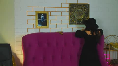 Amelia online show from 19, 1, 2025