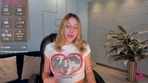 Snapshot of ameliegraham chatting on 27, 12, 2024 Amelie Graham online show from 27, 12, 2024