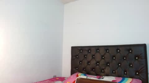 Ameliejoness  online show from 14, 7, 2026