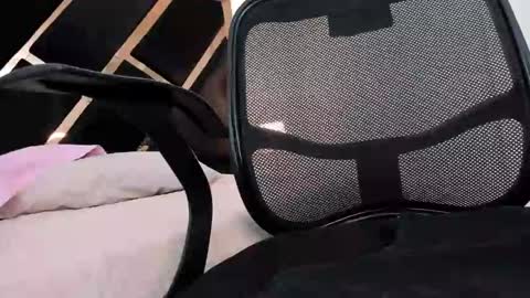 Snapshot of ameliie_saenz chatting on 7, 12, 2024 Ameli online show from 7, 12, 2024