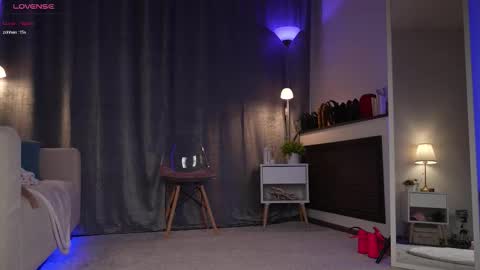 Amy  online show from 11, 10, 2025