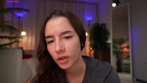 Snapshot of amelyxxx chatting on 9, 7, 2026 Amy online show from 9, 7, 2026