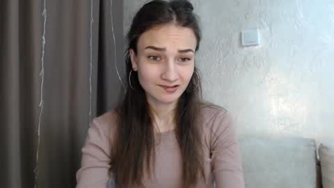 Julia  online show from 22, 12, 2025