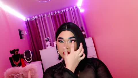 Queen Mireska online show from 16, 2, 2025