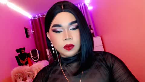 Queen Mireska online show from 22, 2, 2025