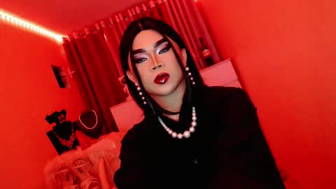 Queen Mireska online show from 9, 3, 2025