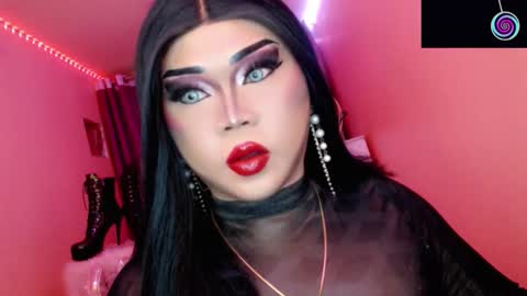 Queen Mireska online show from 7, 11, 2025