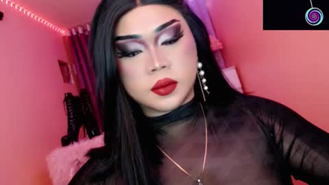 Queen Mireska online show from 17, 11, 2025