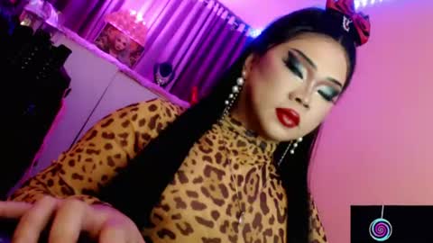 Queen Mireska online show from 30, 6, 2026