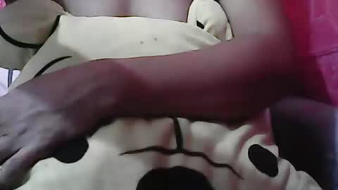 Amia online show from 15, 9, 2025