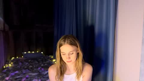 Amily online show from 23, 5, 2026