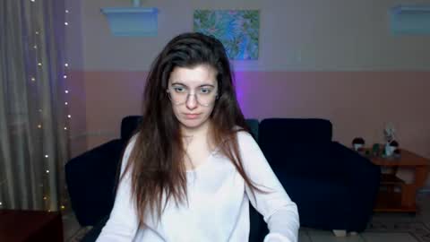 Amina online show from 6, 2, 2025