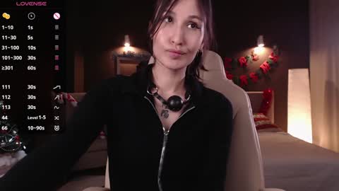 Camilla online show from 19, 12, 2024