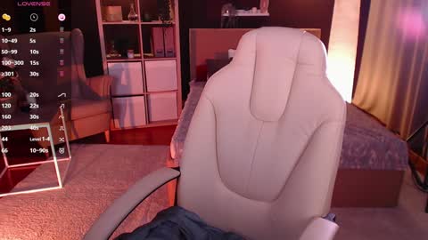 Camilla online show from 28, 1, 2025