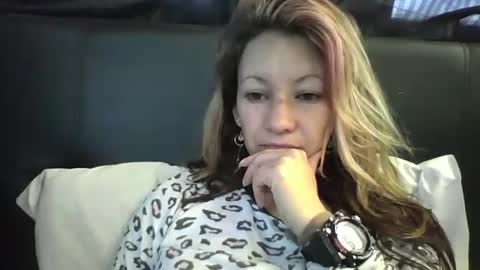 Snapshot of ammber3 chatting on 19, 12, 2024 Paula D online show from 19, 12, 2024