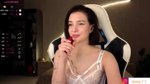 Ammy  dont forget to thumbs up me  online show from 17, 12, 2025