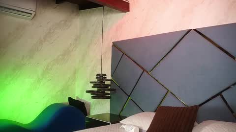 ammy durand online show from 11, 1, 2026