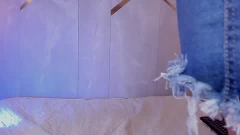 ammy_glow online show from 12, 3, 2025