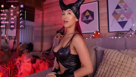 Snapshot of ammyscott1 chatting on 28, 10, 2025 Ammy Scott online show from 28, 10, 2025