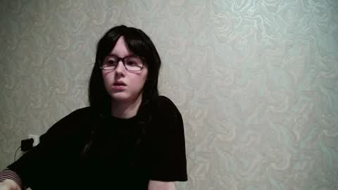 Amomira online show from 3, 11, 2025