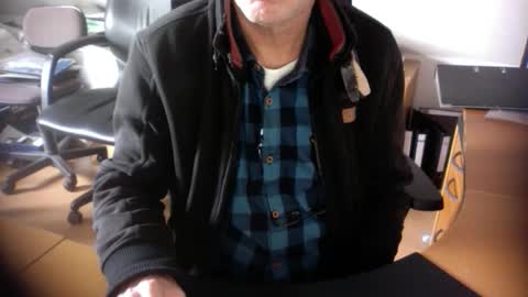 Amor2200 online show from 6, 3, 2025