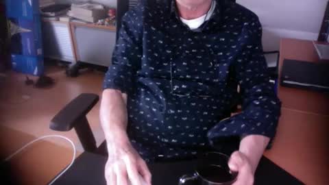 Amor2200 online show from 12, 1, 2026