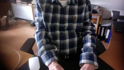 Amor2200 online show from 2, 3, 2026