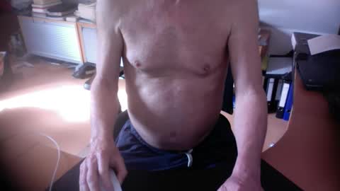 Amor2200 online show from 6, 3, 2026