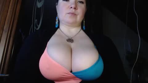 Snapshot of amorelara chatting on 11, 1, 2025 amorelara online show from 11, 1, 2025