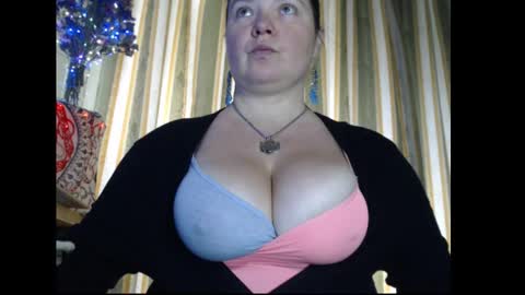 Snapshot of amorelara chatting on 18, 9, 2025 amorelara online show from 18, 9, 2025