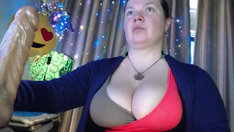 amorelara online show from 9, 3, 2026