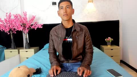 Carlos  online show from 11, 4, 2026