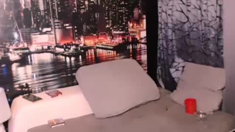 Sarah online show from 13, 9, 2025