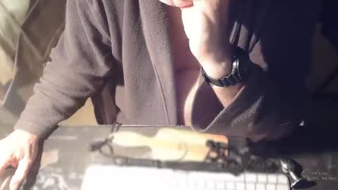 amslave4f online show from 28, 9, 2025