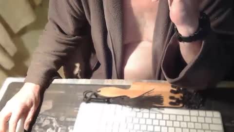 amslave4f online show from 25, 2, 2026