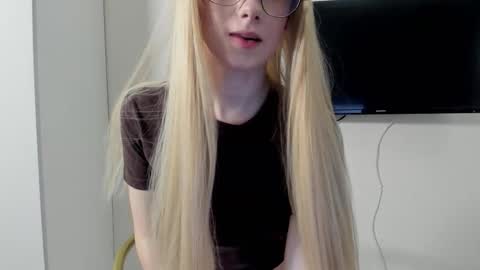 amy1_1 online show from 26, 9, 2025