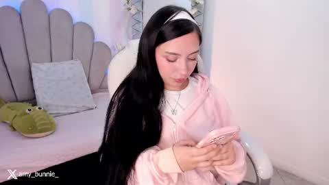 Amy online show from 5, 8, 2026