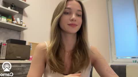 Amy Chill online show from 2, 3, 2025