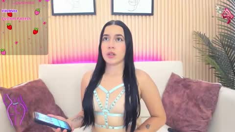 amy_leah_ online show from 20, 10, 2025