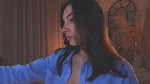 Amy Armstrong online show from 1, 10, 2025