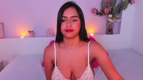 My name is AMY... Nice to meet you  thumb up me please its important online show from 13, 12, 2024