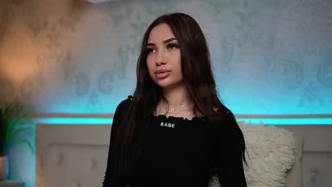  Amy  online show from 11, 1, 2025