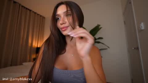 Snapshot of amylure chatting on 11, 6, 2026 amylure online show from 11, 6, 2026