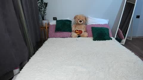 amymilson online show from 28, 1, 2025