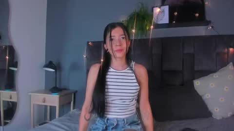 Snapshot of amypalmmer chatting on 15, 10, 2025 AMMY online show from 15, 10, 2025
