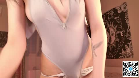 Snapshot of amyskymoon chatting on 28, 5, 2026 amyskymoon online show from 28, 5, 2026