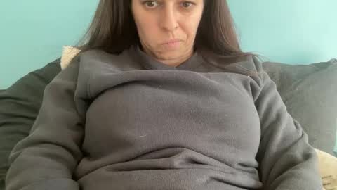 Amy Smilez online show from 5, 2, 2025