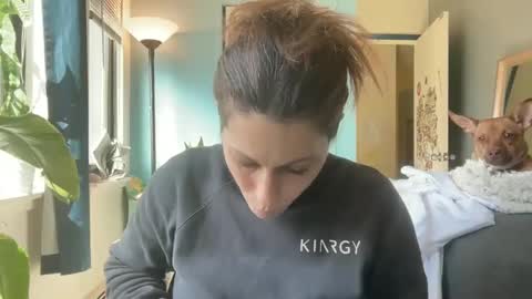 Amy Smilez online show from 7, 2, 2025