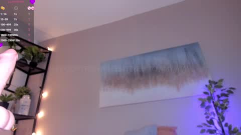 Snapshot of amyw0w chatting on 9, 1, 2025 IG amyw0w online show from 9, 1, 2025