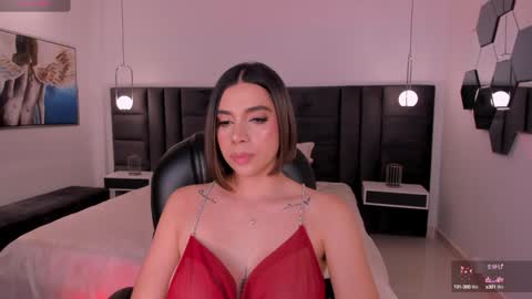 AMY WALKER online show from 31, 1, 2025